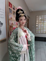 -盘子女人坊古装写真摄影(厦门总店)