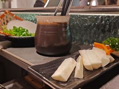 -湊湊火锅·茶憩(杭州湖滨银泰in77店)