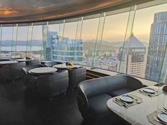 -Hi City·城市之巅