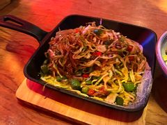 铁板包菜粉条-肉串汪(望京店)