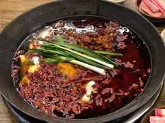 -周幺妹重庆老火锅(银泰城总店)