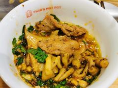 -袁记串串香(北国店)