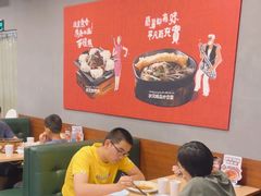 -宏状元现熬粥·京味菜(黄寺大街店)