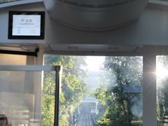 -山顶缆车
