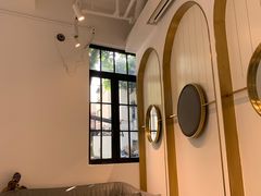 靠窗位-Fridi Patisserie Cafe