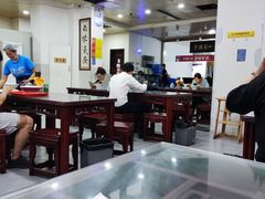 -牛一嘴·兰州牛肉面·大盘鸡(财富中心店)