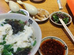 辣椒-杭州小笼包(第14档口四海凯悦美食城店)