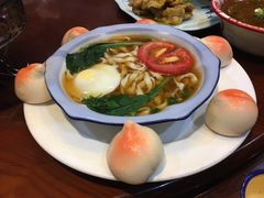 长寿面-红色根据地文化主题酒店(太湖街店)