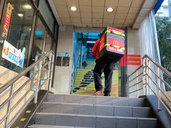 -麦当劳(军博店)