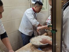 -舒小笼松针小笼包