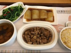 -莉泽月子中心(鹅潭汇店)