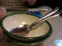 空碗调羹-做了不起的80后