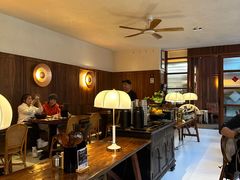 -银米·云南传统过桥米线(双廊黑金冠店)