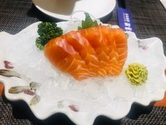 三文鱼刺身-有喜屋·烧鸟·居酒屋(三钢里店)
