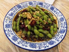 -江城燕子大排档(江汉路步行街店)