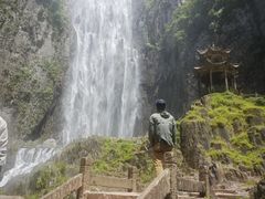 -刘伯温故里景区百丈漈