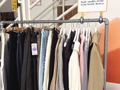 -Retrock Designer Vintage Store