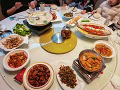 -巴陵全鱼席(湖南老字号汴河街店 )