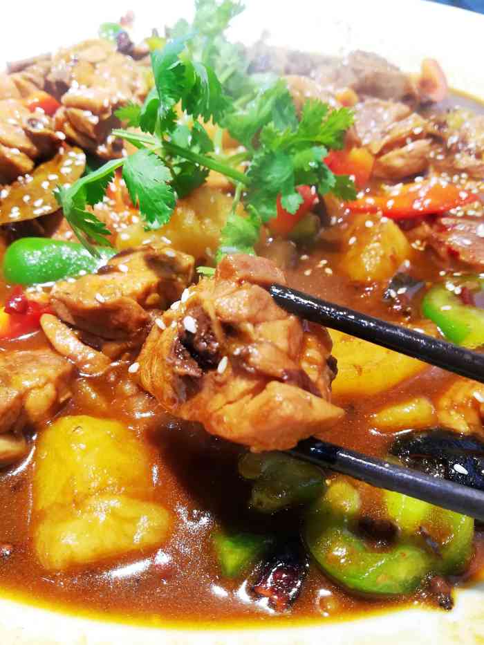 猫姑娘大盘鸡(橄榄城店)