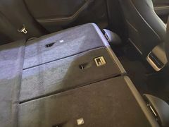 -TESLA 特斯拉(北京颐堤港体验店)