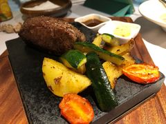 -Erman岩烧牛排(虹桥南丰城店)