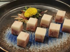 双莓雪花糕-夏宫中餐厅(静安香格里拉店)