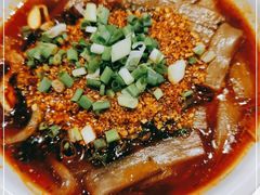-渝是乎酸菜鱼·川渝小炒(新世界百货望京店)
