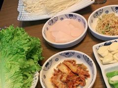 -豚豚猪村烤肉·韩国烤肉(总店)