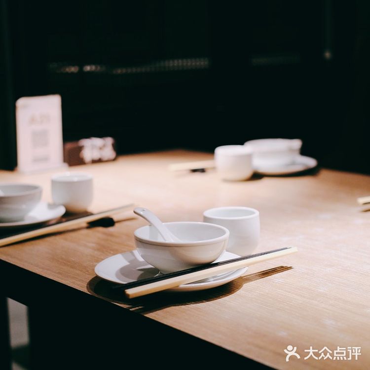 这个冬季快约上小姐妹去吃顺风123新菜品吧~🥰