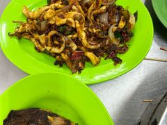 -明记烧鱼美味店