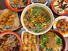 阿婆酥肉-爆炸头阿姨小四川正宗川味小吃(无任何分店)