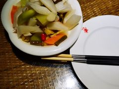 -渝信川菜 · 川味家常菜(长安店)