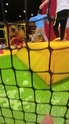 -蹦蹦跳跳(新奥购物中心店)