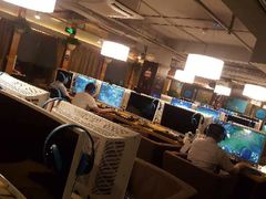 -网鱼网咖(上海静安寺店)