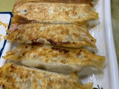 肉三鲜锅贴-春水锅贴·传统鲁菜(大明湖店)