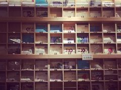 -猫的天空之城概念书店(苏州诚品店)