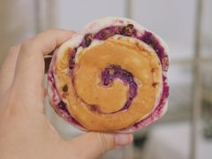 紫薯红豆卷-安上烘焙 ENCHANTE(世纪汇店)