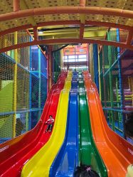 -宝燕乐园(闵行旗舰店)