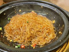 -富正毅三下锅·湘西韵味(天门山索道店)