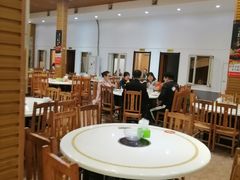 大堂-老三龙虾(汉阳杨泗庙店)