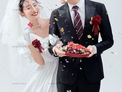 -经典婚纱摄影美学馆·私人定制