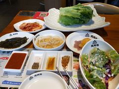 -万兴佳烤肉·长白山老味道(东岸里店)