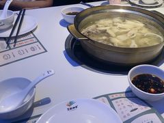 -烹然四季椰子鸡火锅(姚家园万象汇店)