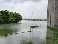-辉记虾塘海鲜农庄