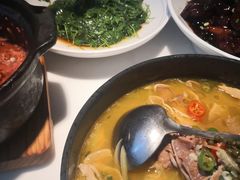 -荷塘秋月·本帮江浙菜(国权路店)