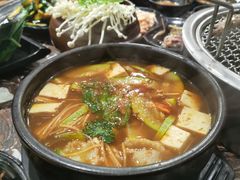 -啊美丽炭火烤肉(滑翔一店)