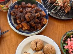 -包整·丝娃娃(一览甲秀楼风景店)