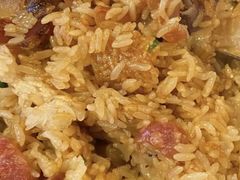 香港腊味煲仔饭-新大咀港式茶餐厅(宝山万达店)