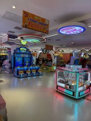 -乐多星球潮玩中心(沈阳嘉里城店)