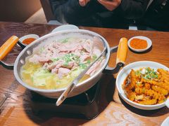 -全牛匠·乐山跷脚牛肉(西单华威约饭街店)